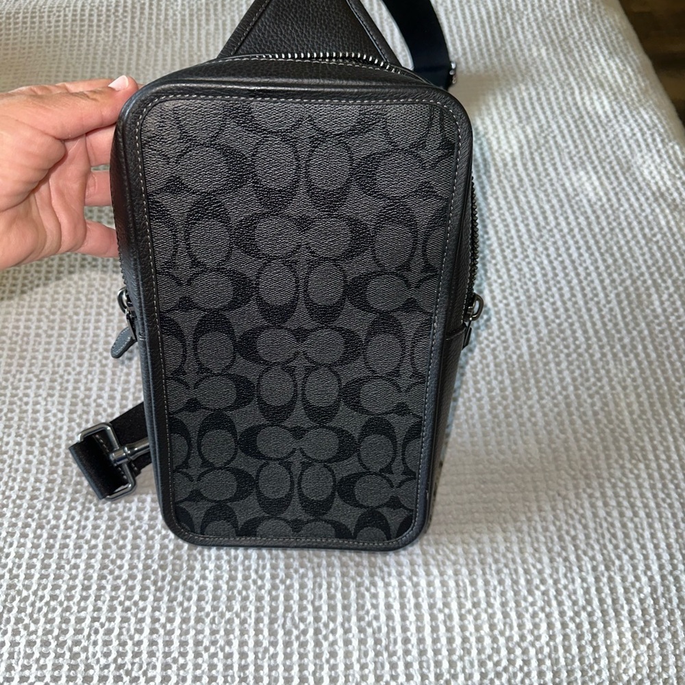 Coach Black Belt Bag Sleek and Functional